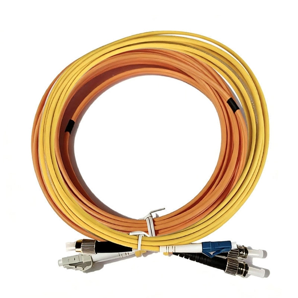 Single-core fiber optic patch cord distance requirements